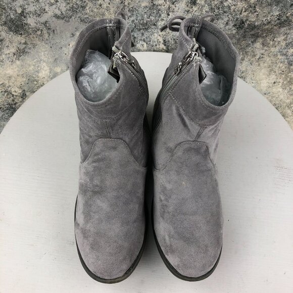 Stuart Weitzman Girl's Size 5 Lowland Mid Grey Faux Suede Side Zip Ankle Booties - Picture 3 of 13